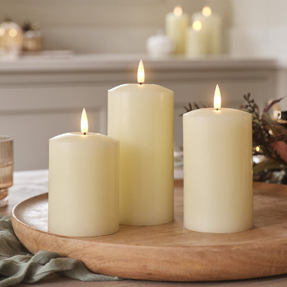 Ivory Wax LED Pillar Candle Trio - product photo 2