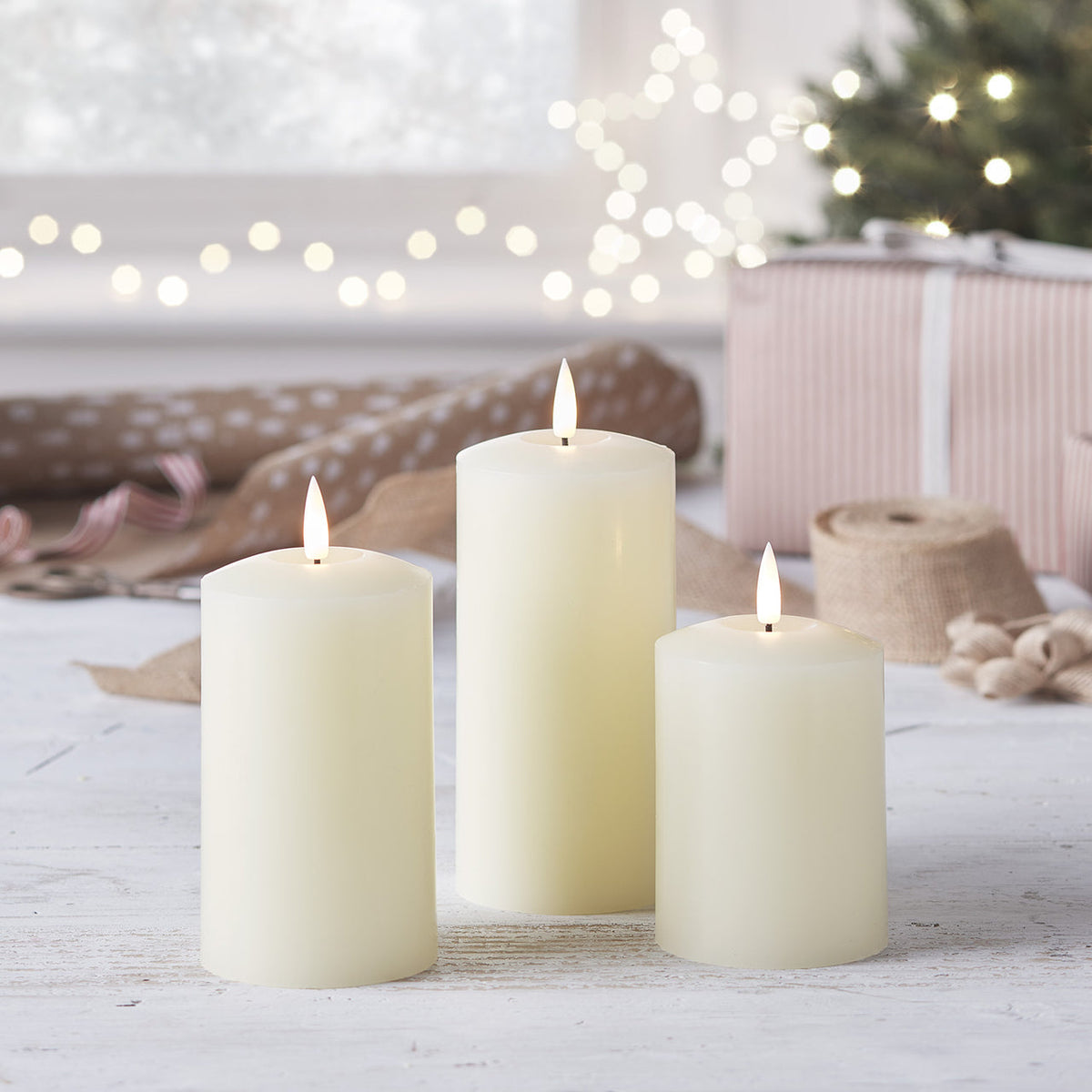 Ivory Wax LED Pillar Candle Trio - product photo 4