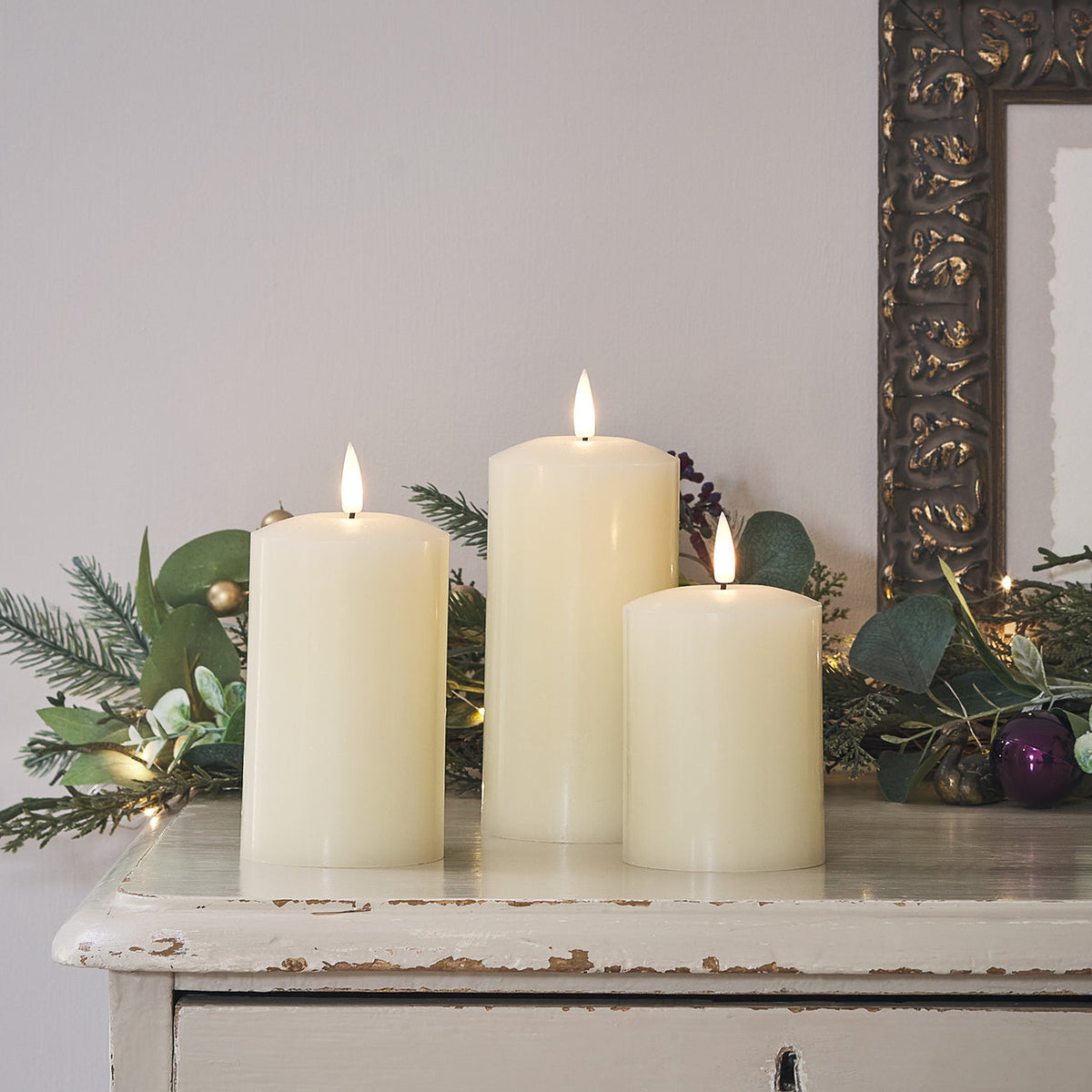 Ivory Wax LED Pillar Candle Trio - product photo 1