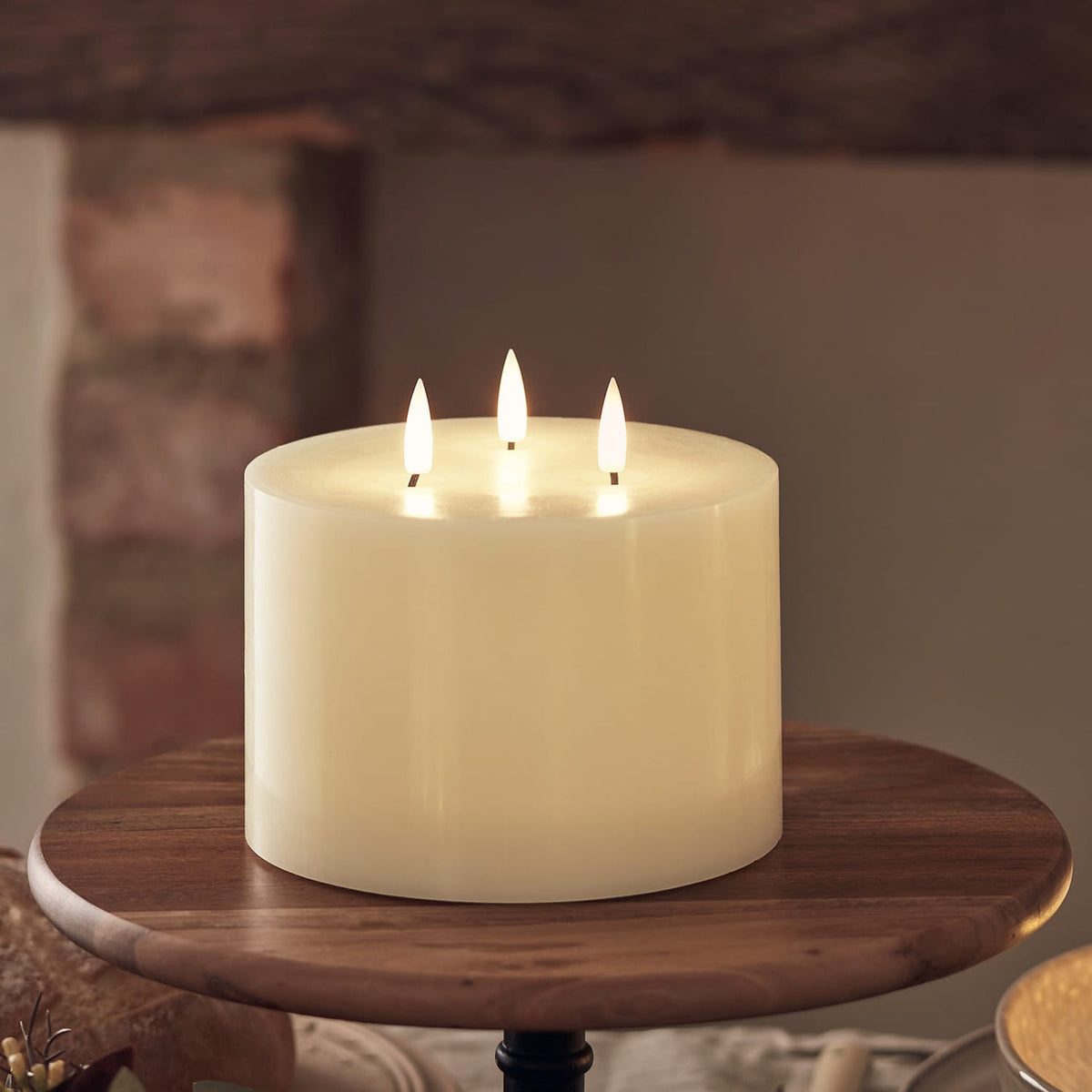 Ivory Three Wick LED Candle - product photo 5