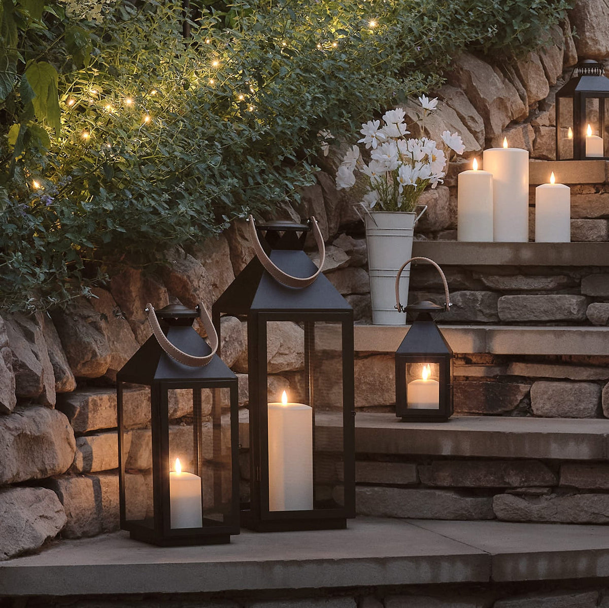 Grand Black LED Candle Lantern - product photo 3
